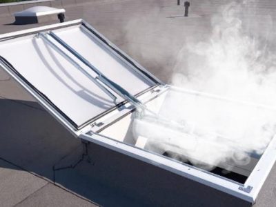 Using-AOV-roof-lights-for-smoke-ventilation-solidome-2